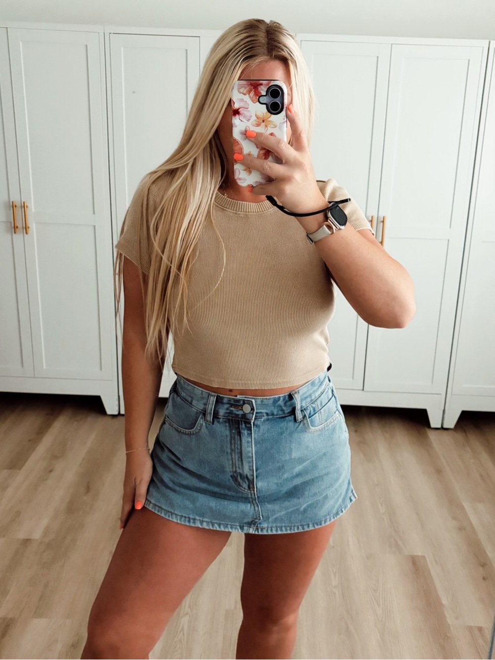 Beige Ribbed Crop Top - Casual Short Sleeve Knit